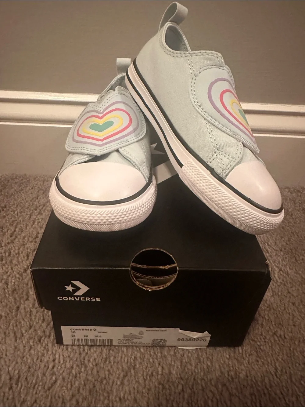 Brand new girls Converse Kids winter slay Mint Slip-On sneakers size 10